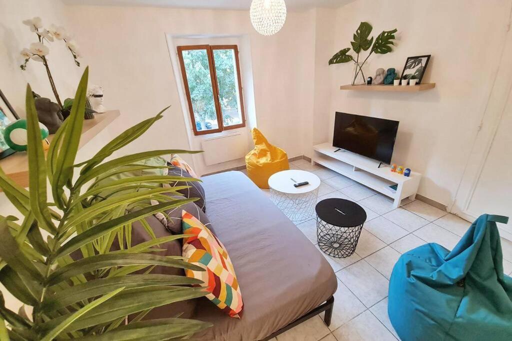 Gregbnb - T2 Design 42M2 - Toulon Est - Wifi Fibre - N5 Exterior photo
